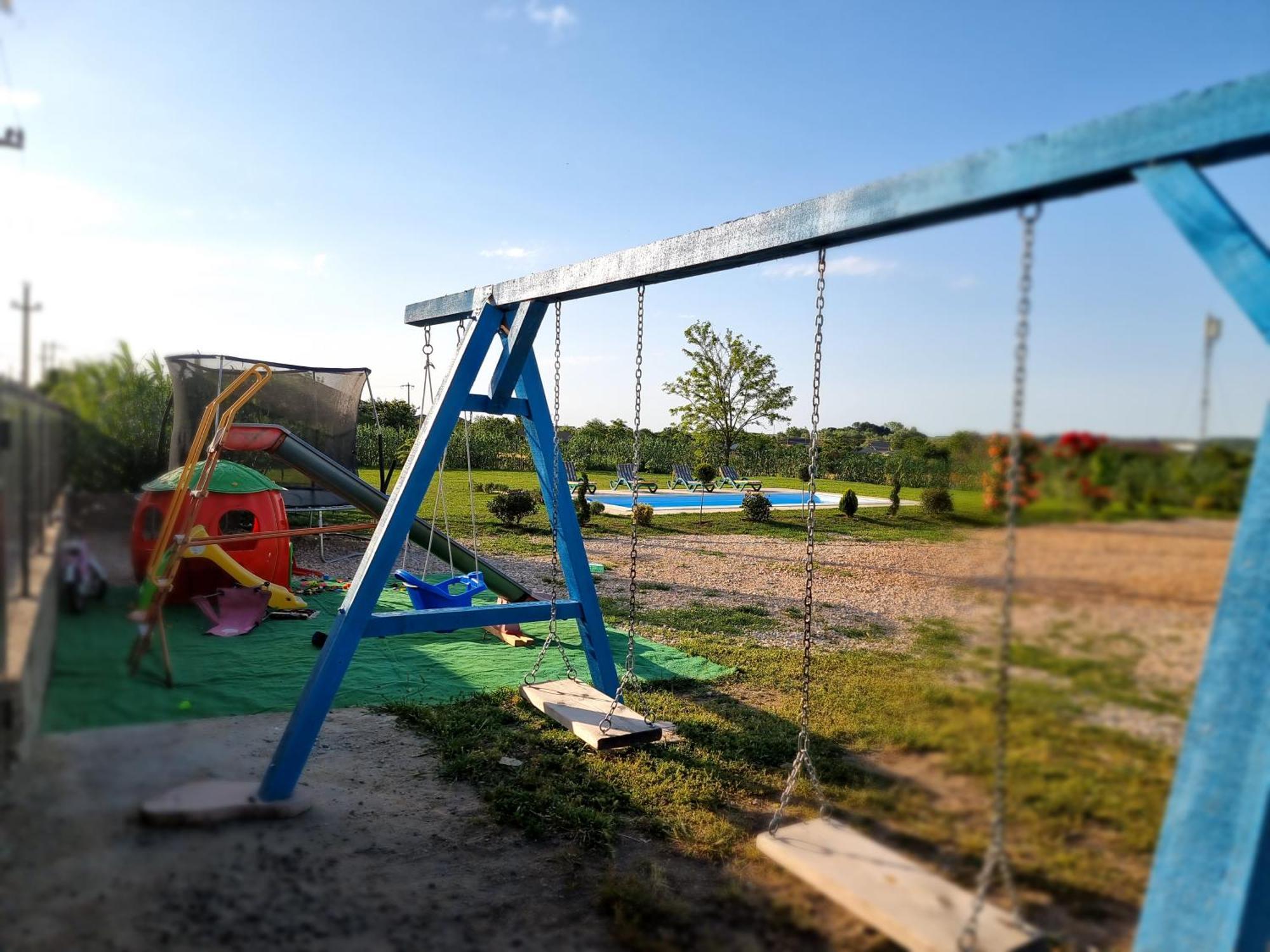 Casa Cu Trandafiri Murighiol Zewnętrze zdjęcie