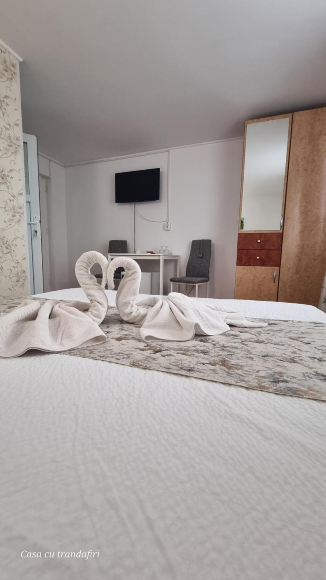 Casa Cu Trandafiri Murighiol Zewnętrze zdjęcie